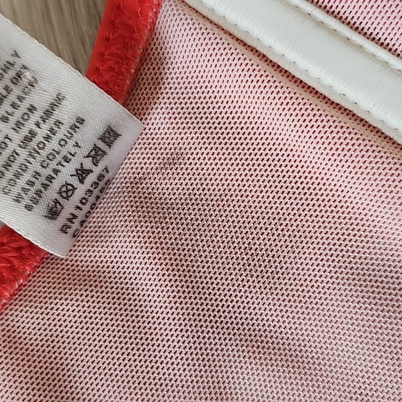 Freya Red Bikini Top, 38GG - Picture 8 of 11